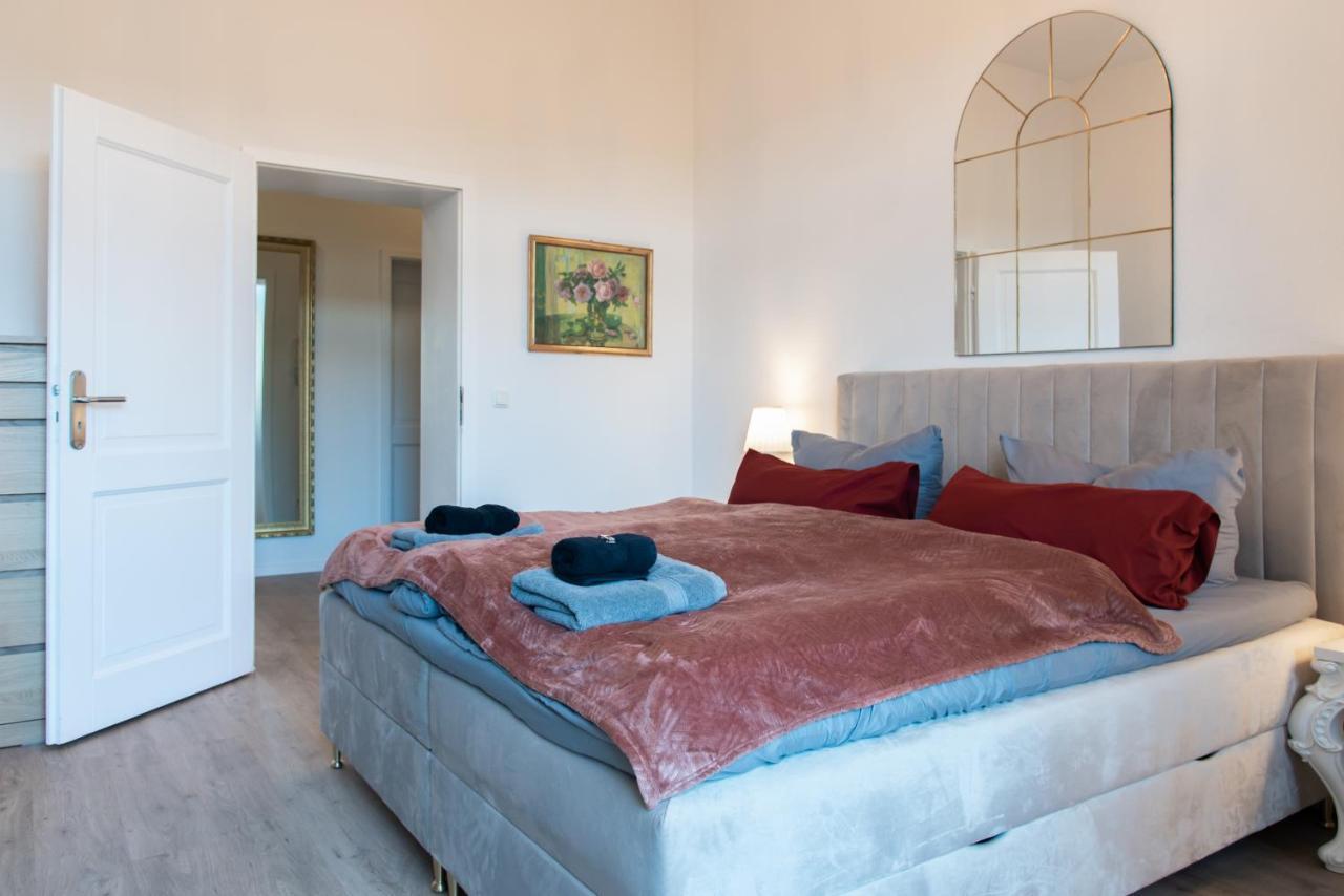 The Grande Kassberg Apartment - Balkon, Netflix, Nespresso, Zentral شيمنيتز المظهر الخارجي الصورة